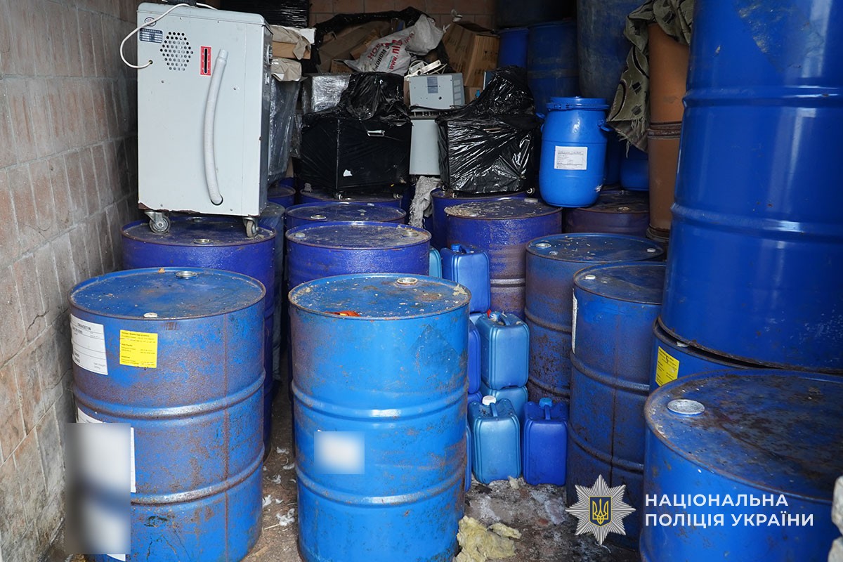 Масштабна спецоперація на території України: поліцейські Тернопільщини викрили наркогрупу з мільйонними прибутками