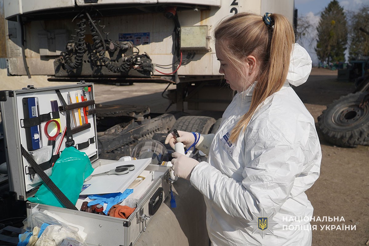 Масштабна спецоперація на території України: поліцейські Тернопільщини викрили наркогрупу з мільйонними прибутками