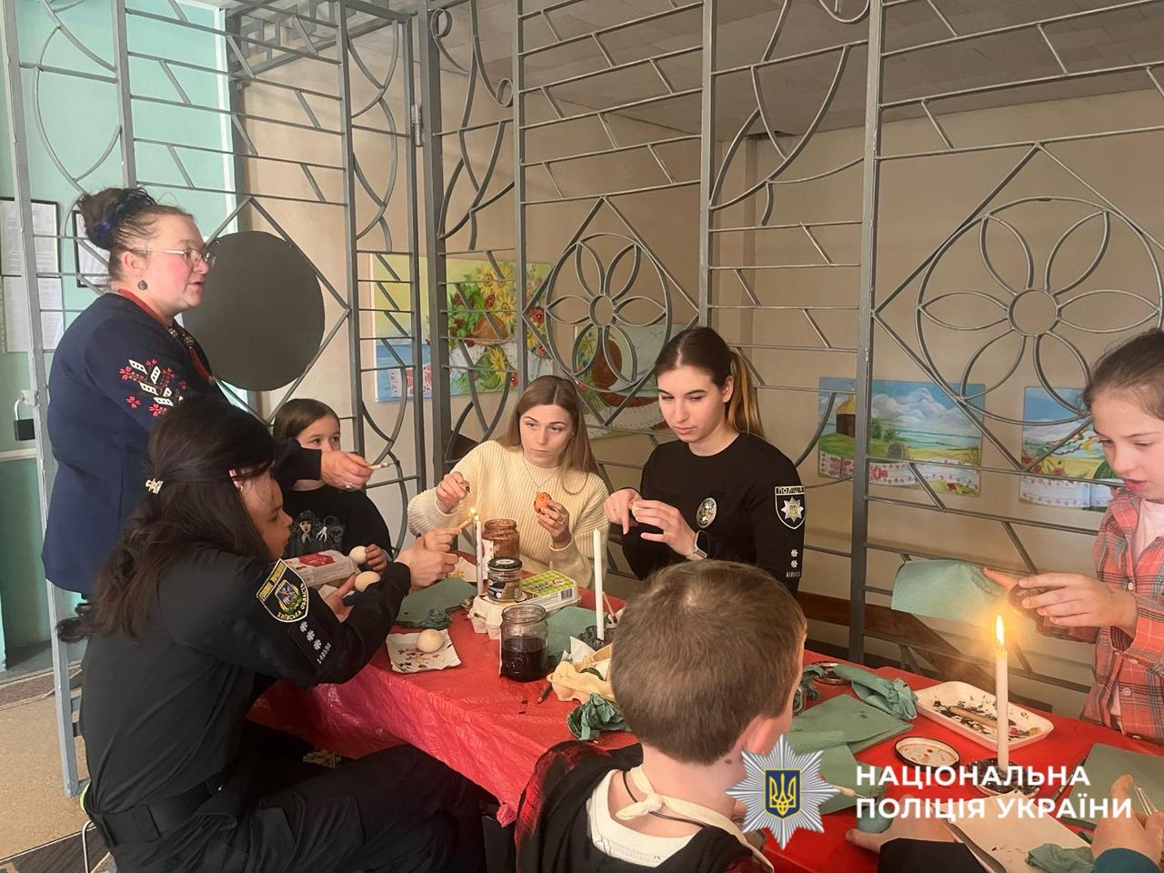 На фото учасники заходу.