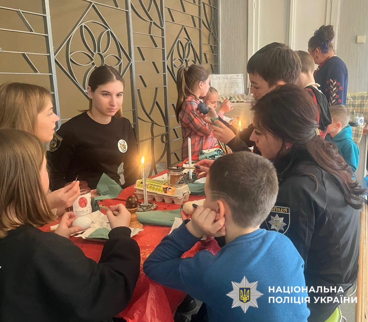 На фото учасники заходу.