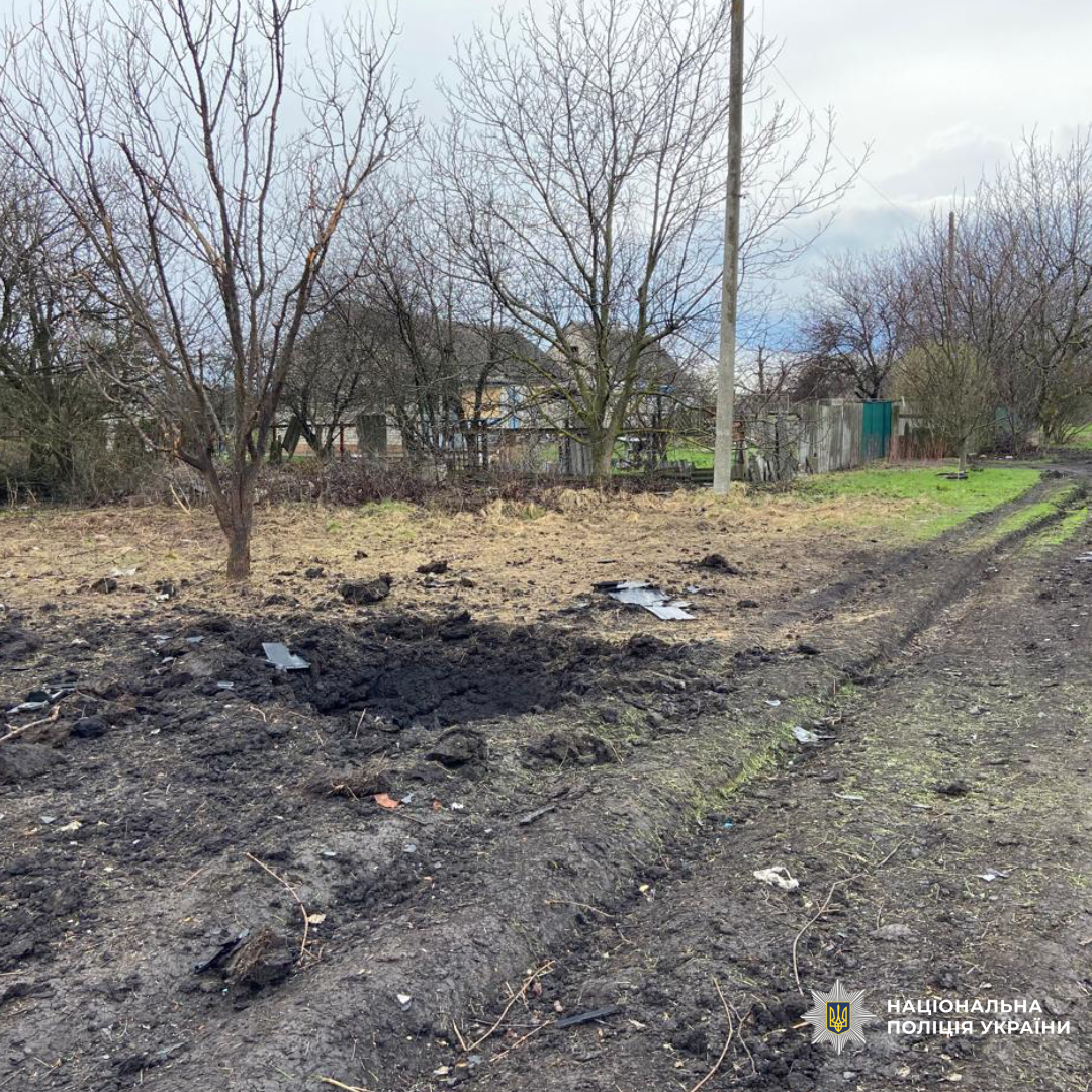 поліцейські Харківщини задокументували наслідки ворожих обстрілів