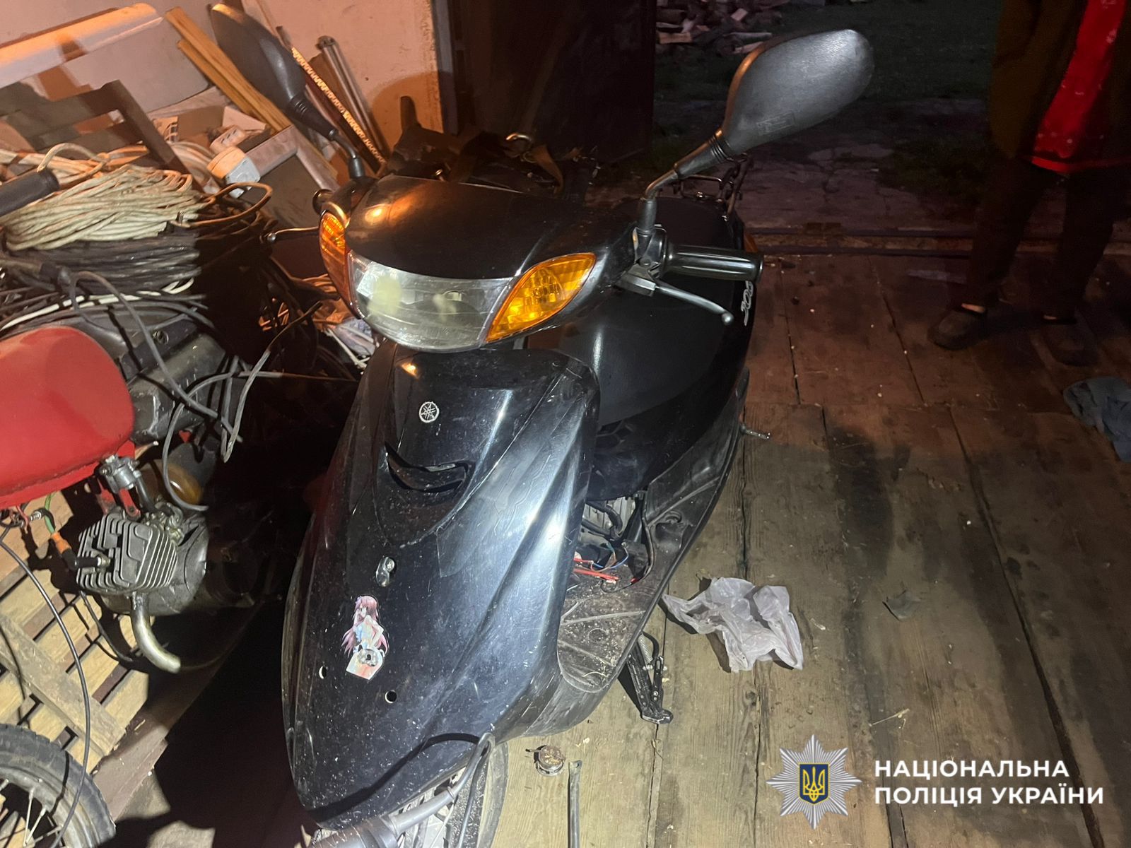 На фото зображено місце події.