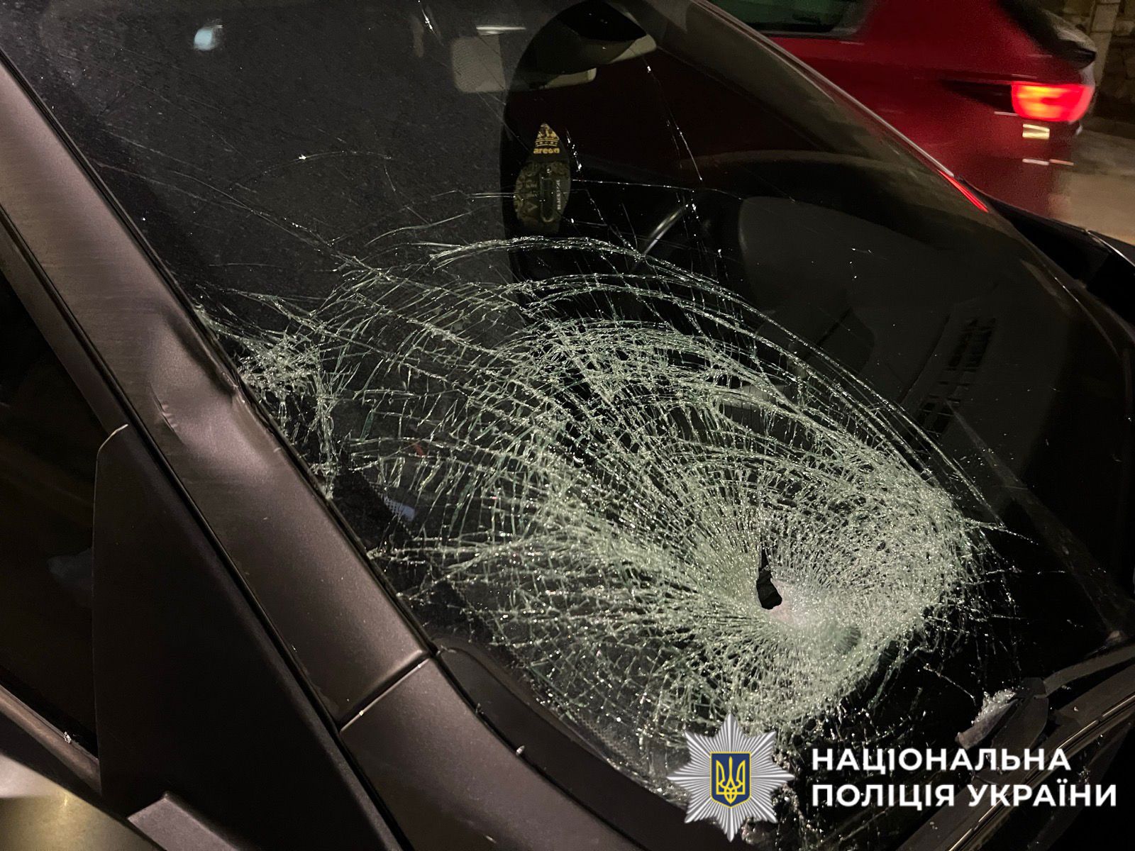 На фото зображено пошкодження внаслідок ДТП