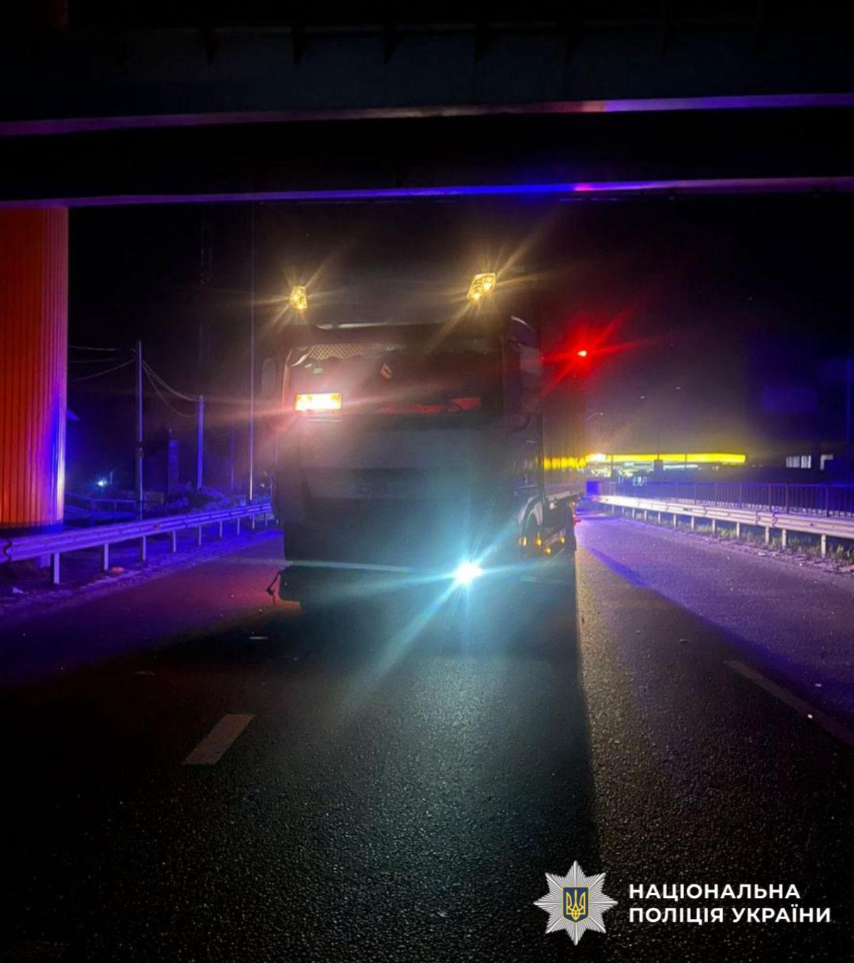 На фото зображено місце події.