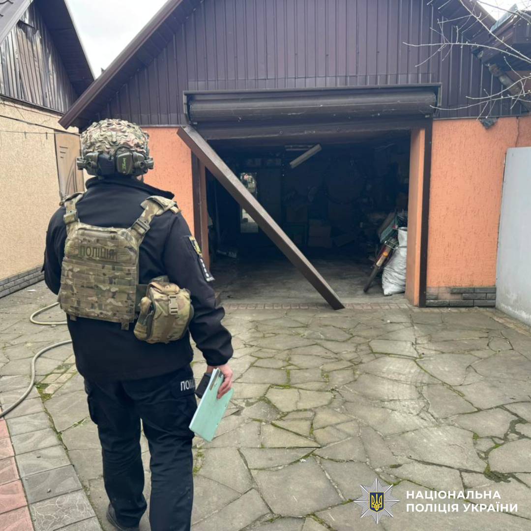 На фото зображені наслідки ворожих обстрілів