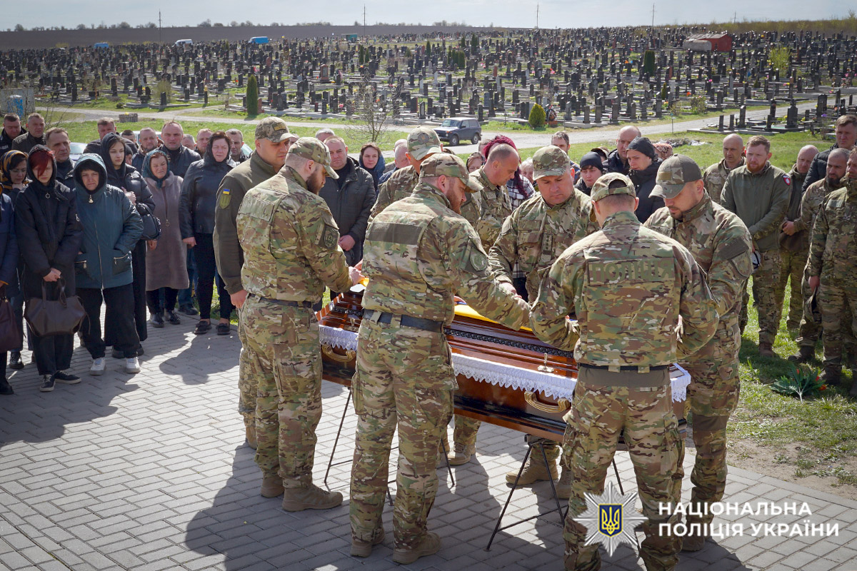 Поховання на кладовищі