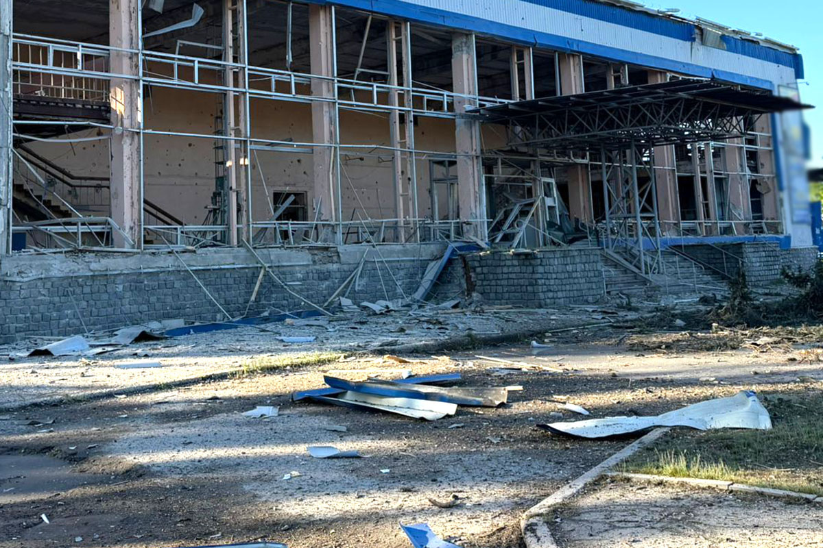 Зруйнована будівля