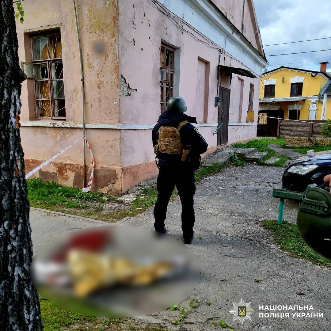 Внаслідок ворожих ударів на Чугуївщині загинули двоє людей: поліція документує наслідки воєнного злочину рф