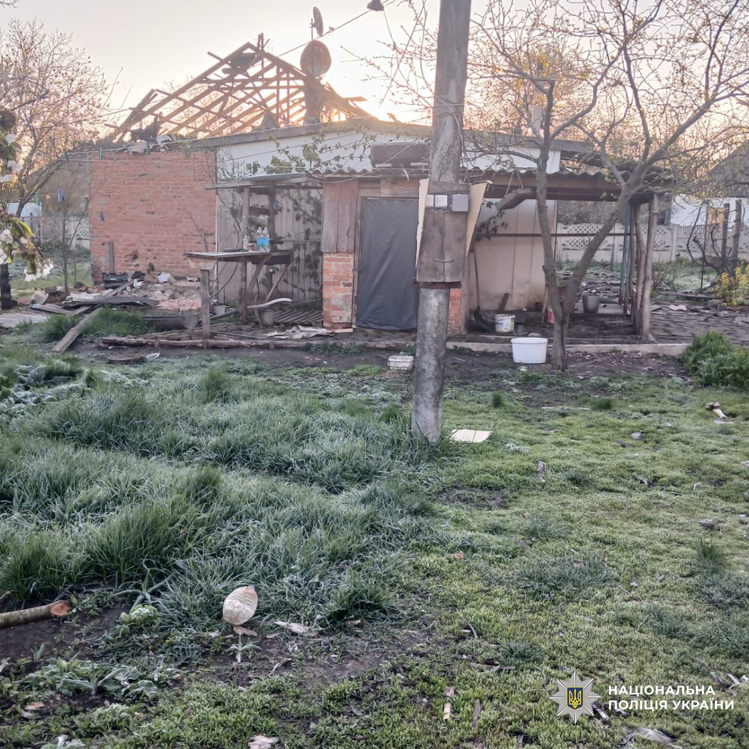 Через ворожі обстріли Харківщини є жертви серед населення: поліцейські задокументували наслідки воєнних злочинів