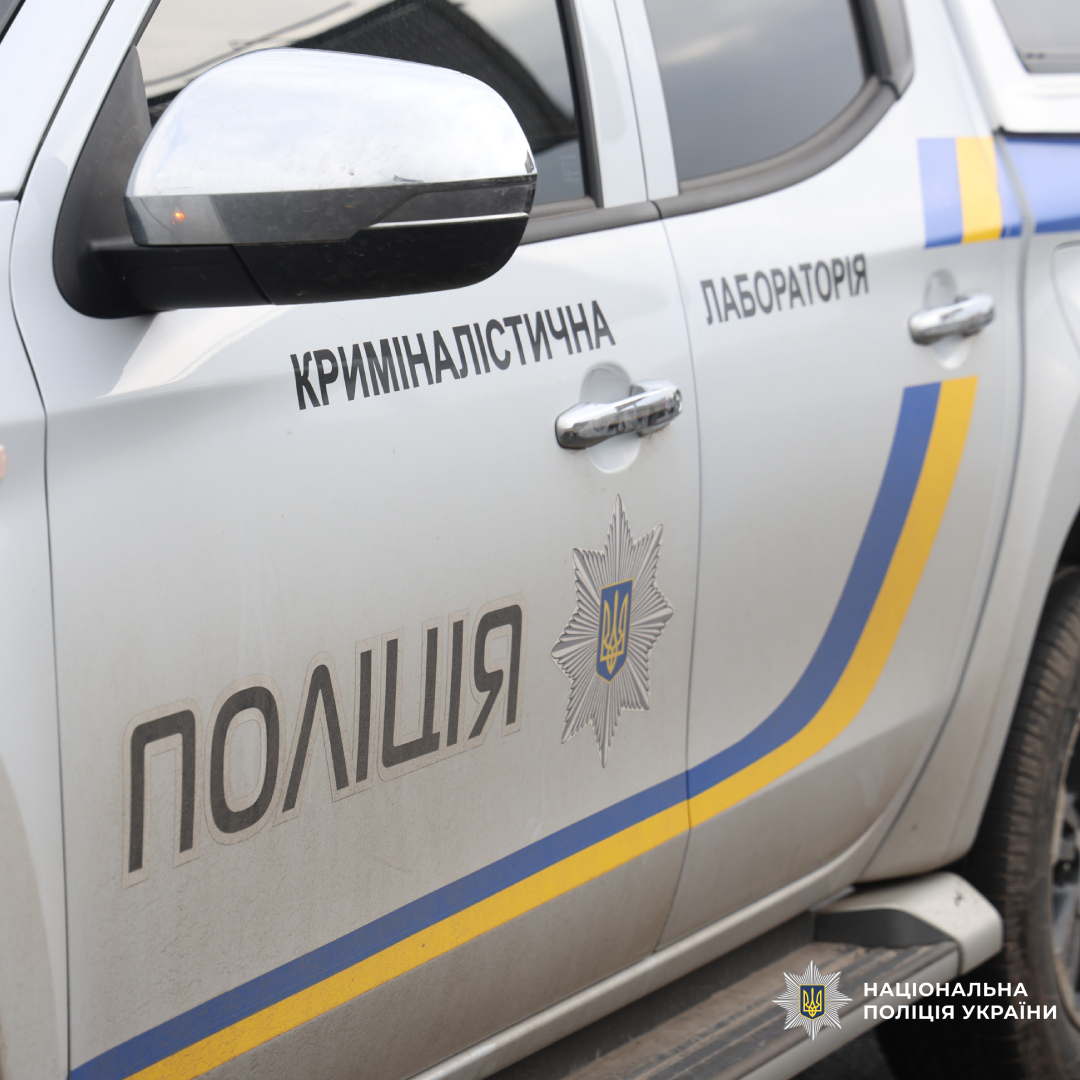 Через численні ранкові обстріли по Харківській області постраждали двоє чоловіків: поліція працює на місцях влучань