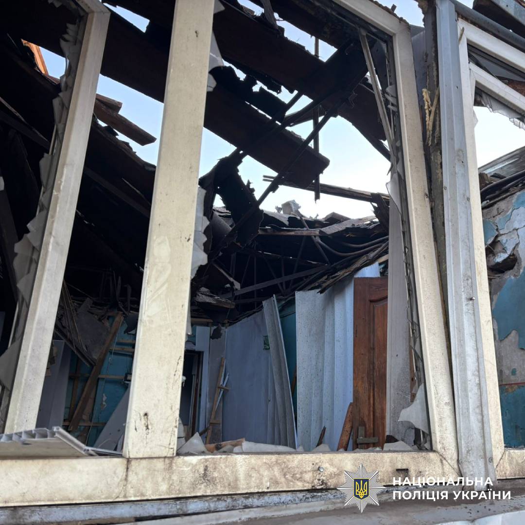 На фото наслідки ворожого обстрілу