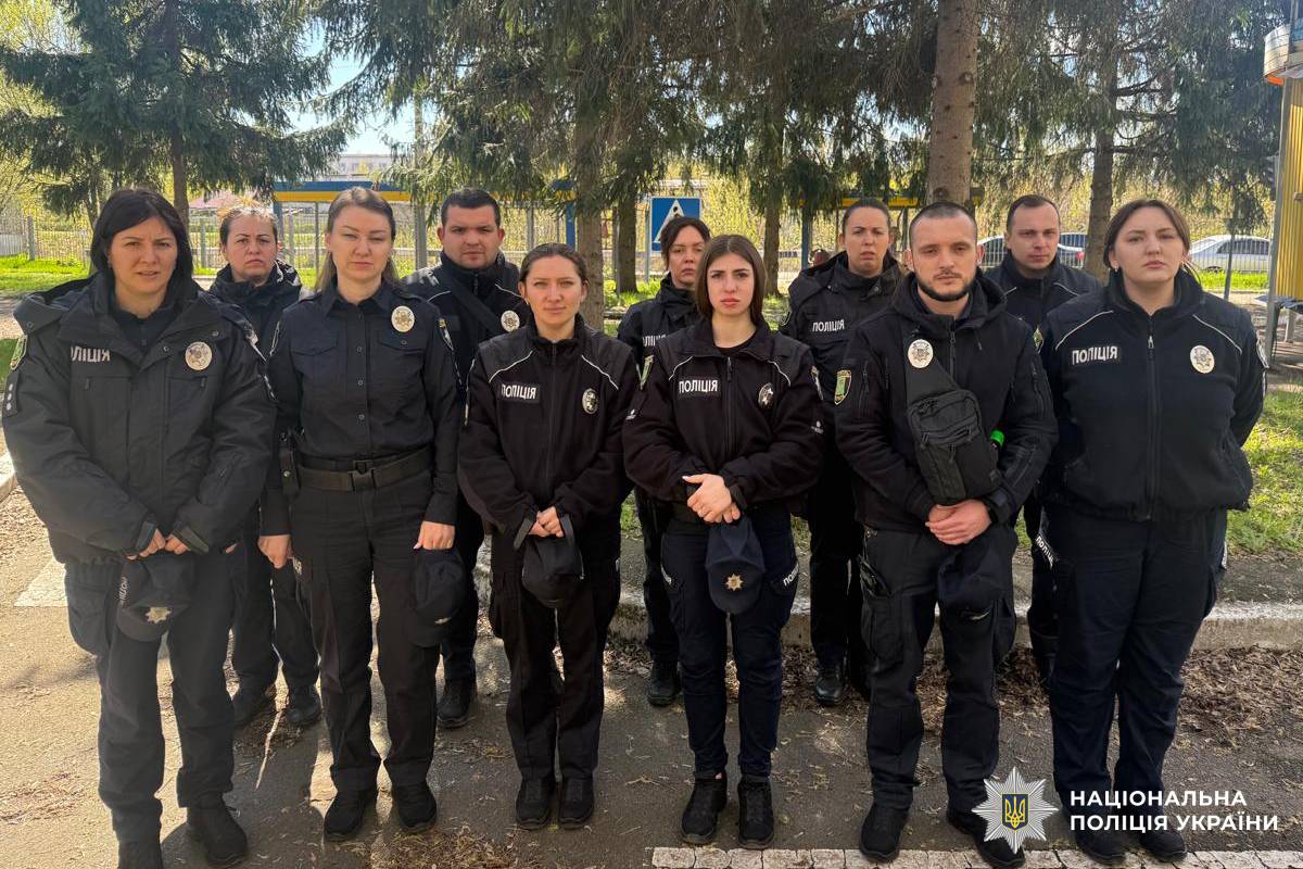 На Харківщині поліцейські посилюють протидію торгівлі людьми та захист дітей в Інтернеті