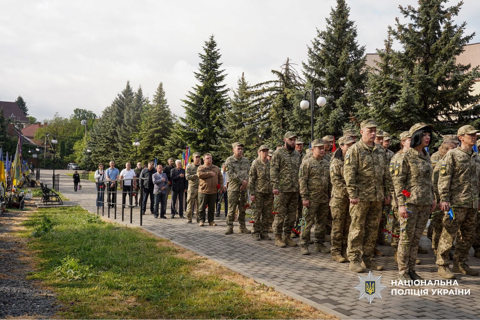 Представники обласної влади, органів місцевого самоврядування, силових і правоохоронних структур Закарпаття, духовенство та громадськість краю на пам'ятних заходах