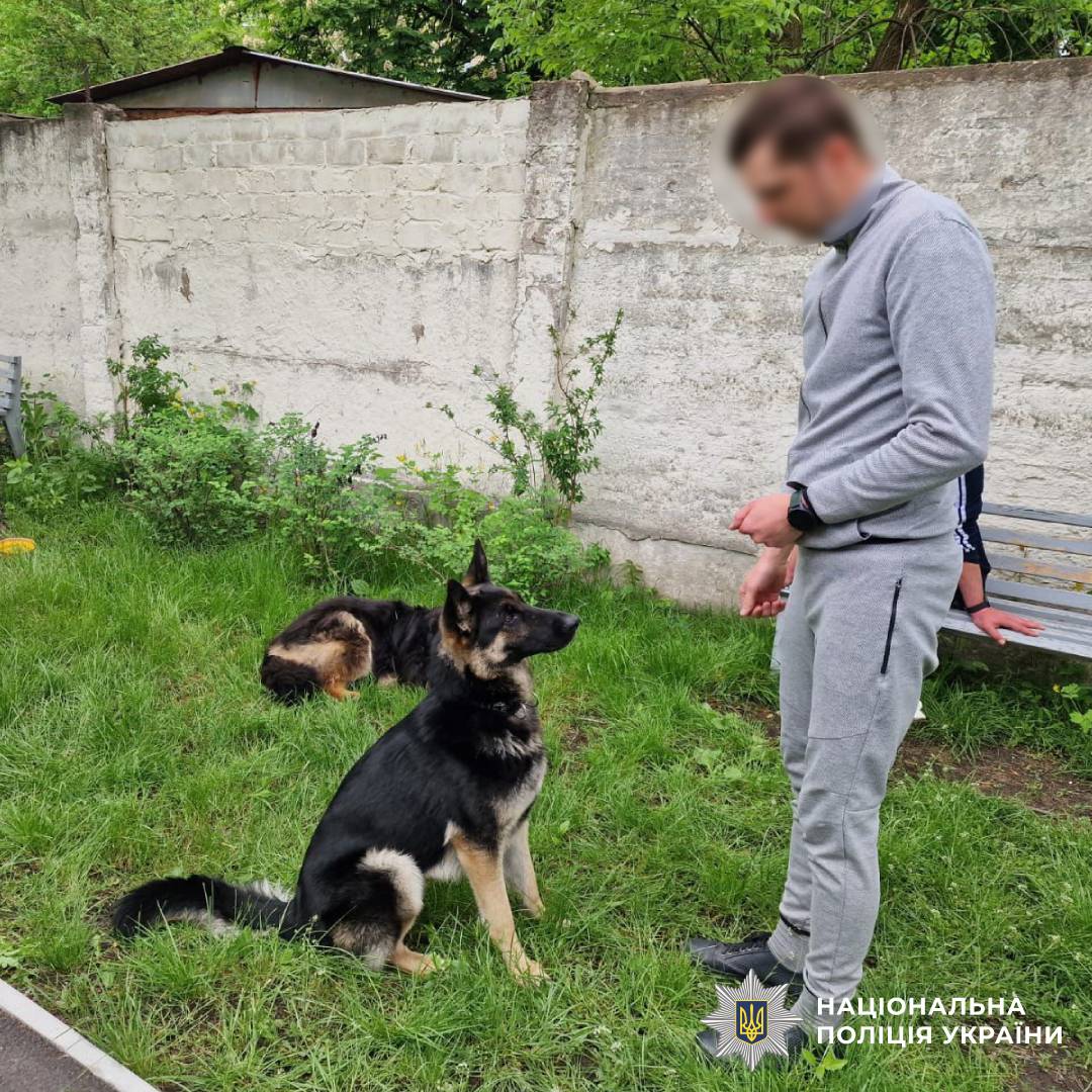 Психологи та кінологи поліції Харківщини провели каністерапію для поранених захисників, які нині проходять лікування та реабілітацію