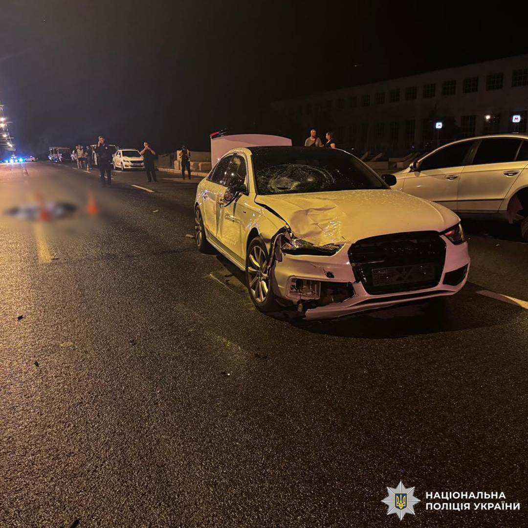 Поліція з’ясовує обставини дорожньо-транспортної пригоди в Немишлянському районі Харкова