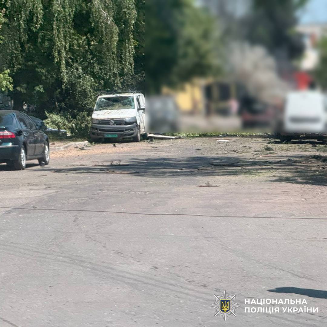 Троє людей отримали поранення від ворожих обстрілів по місту Балаклія: поліцейські Харківщини документують наслідки воєнних злочинів