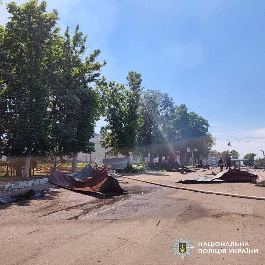 Троє людей отримали поранення від ворожих обстрілів по місту Балаклія: поліцейські Харківщини документують наслідки воєнних злочинів