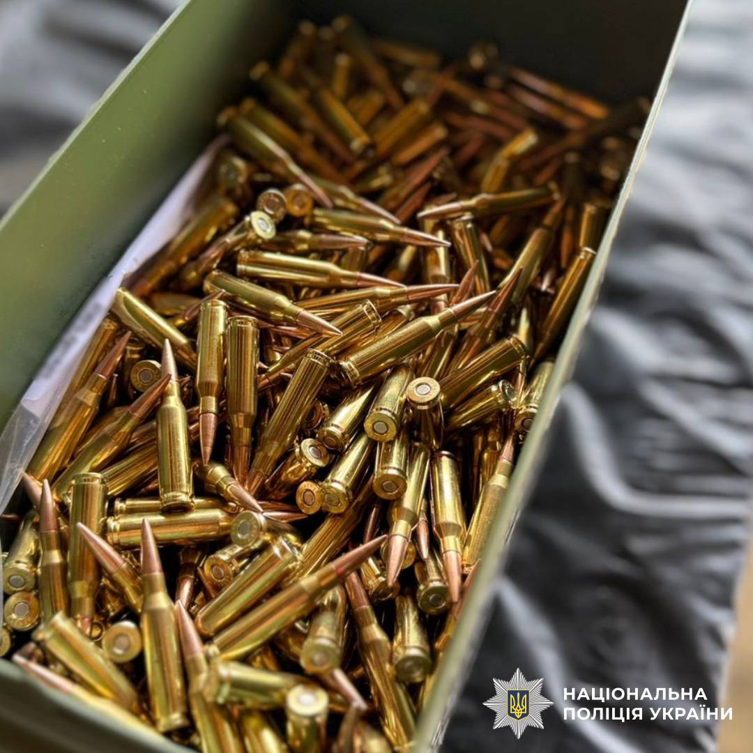 Точність, витримка, готовність діяти: поліцейські Берестинщини  вдосконалюють навички вогневої підготовки