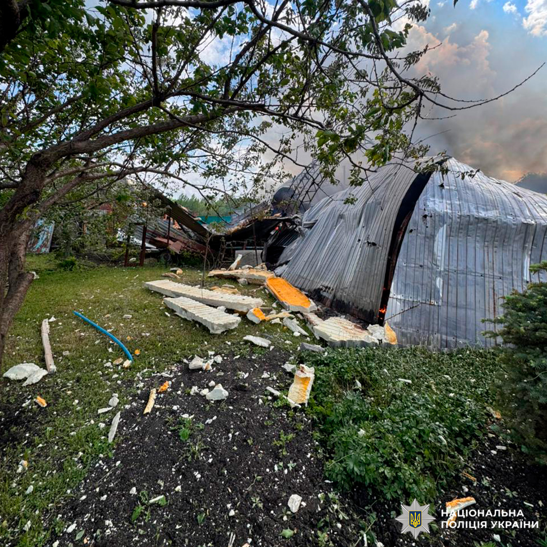 Постраждали 18 цивільних громадян, серед яких дитина: поліцейські задокументували наслідки воєнних злочинів на Харківщині