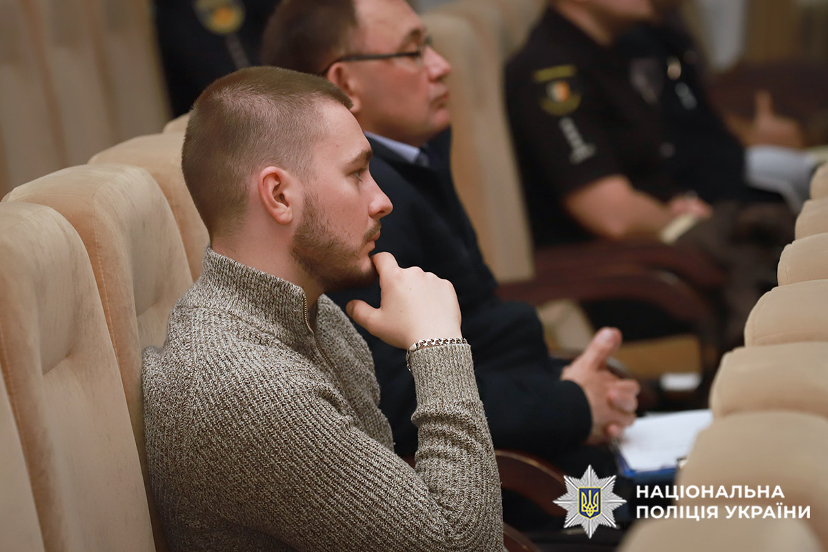 На базі ГУНП в Хмельницькій області відбулась міжвідомча зустріч щодо розшуку та ідентифікації зниклих безвісти в умовах воєнного стану