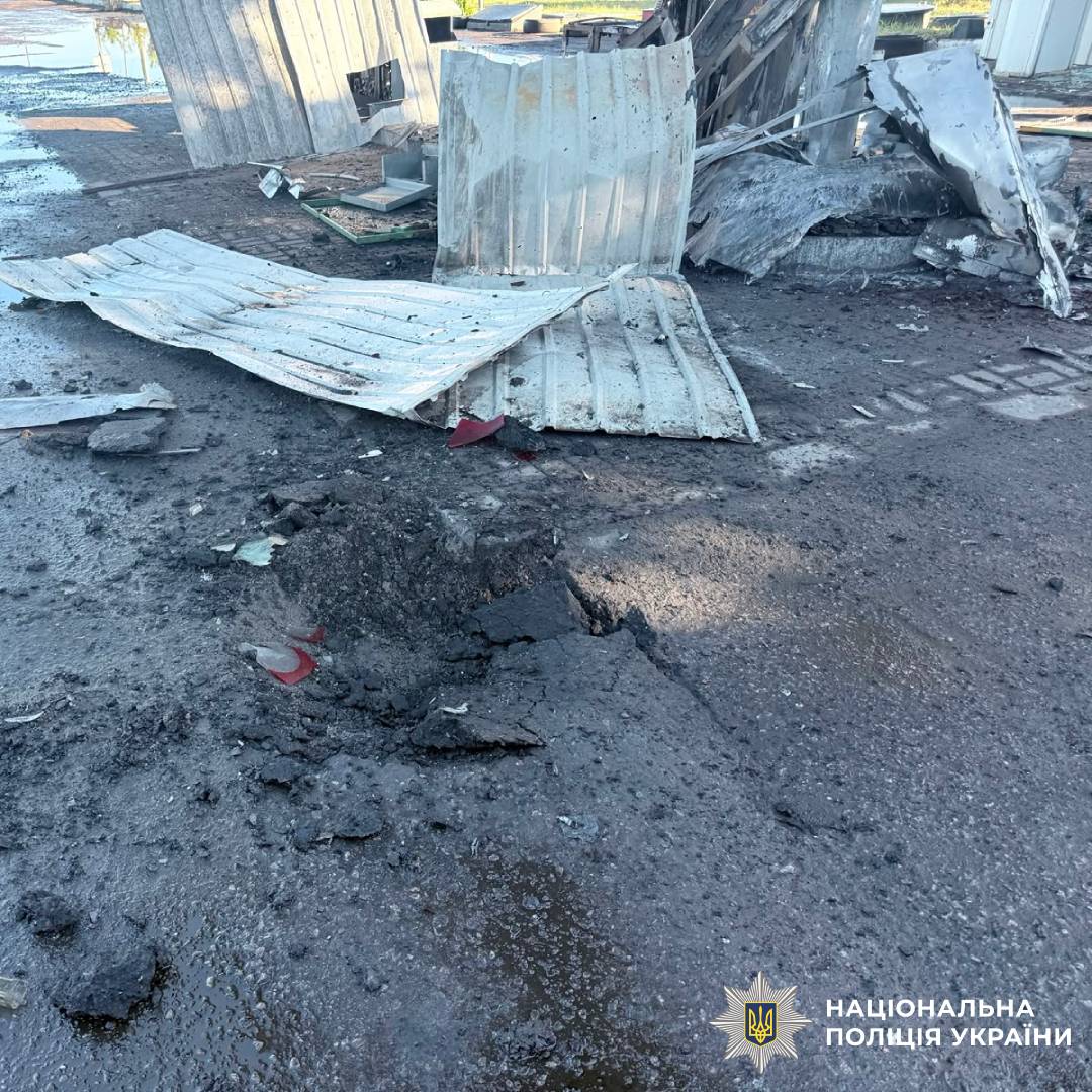 Постраждали 11 людей: поліцейські задокументували наслідки воєнних злочинів на Харківщині