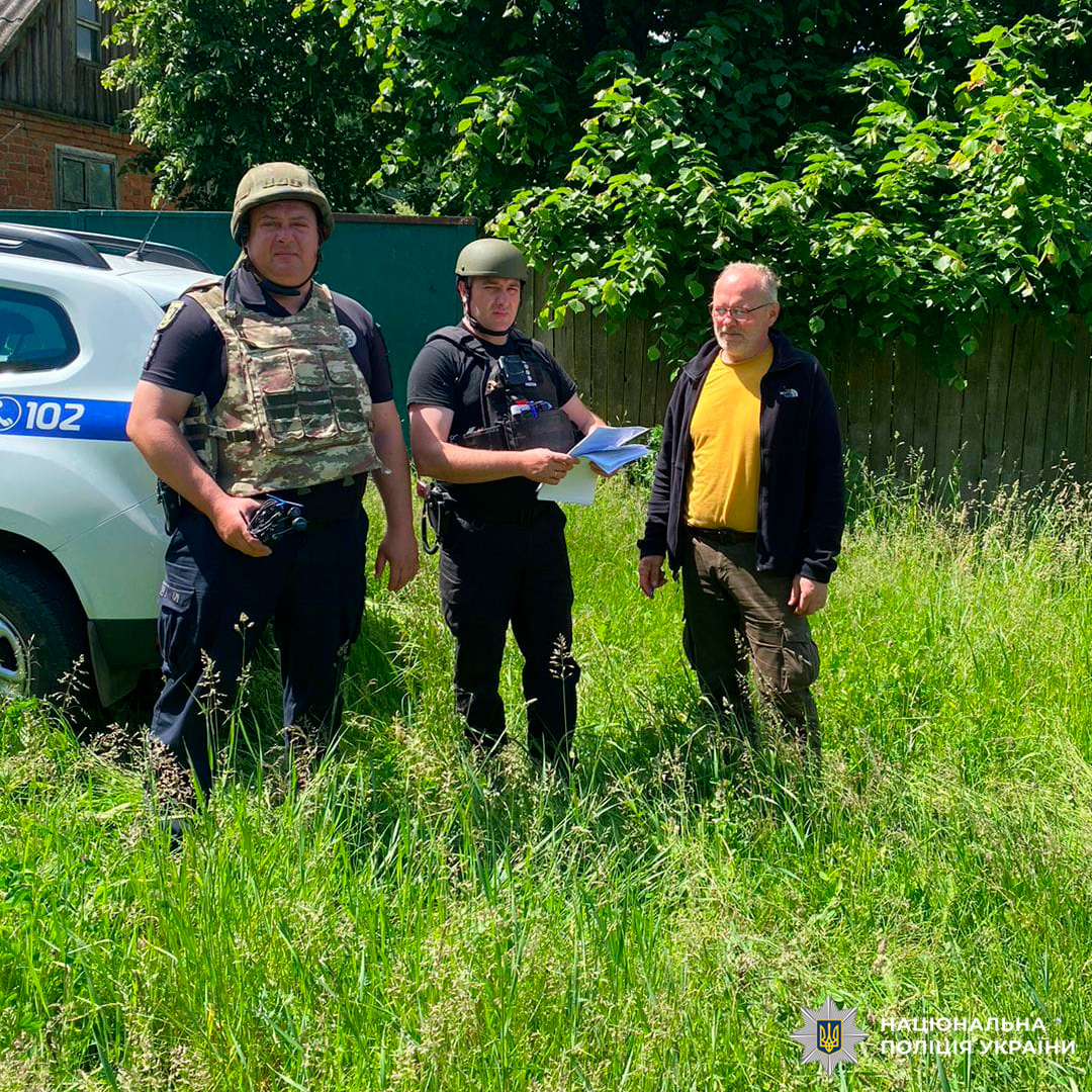 Поліцейські Харківщини інформують мешканців про порядок евакуації та заходи безпеки
