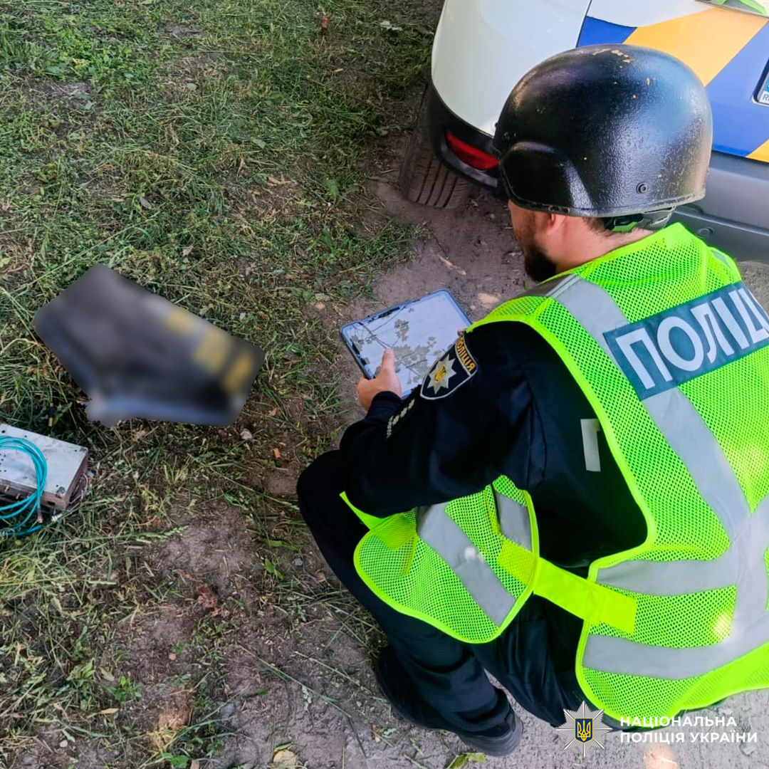 На Чугуївщині внаслідок атаки БпЛА поранено місцеву мешканку: поліція документує наслідки ворожого удару