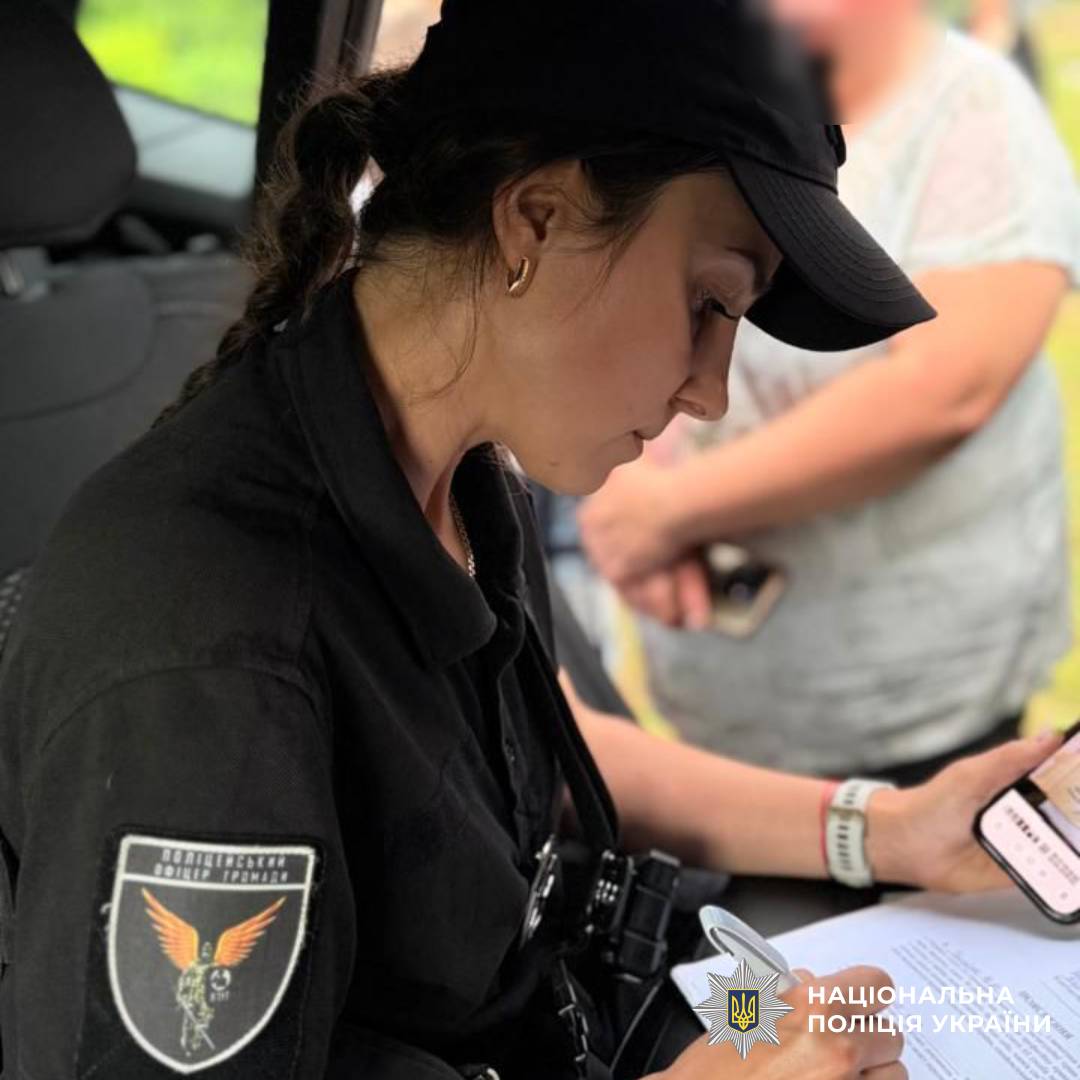 На Харківщині під час патрулювання поліцейські виявили факт керування квадроциклом десятирічним хлопчиком