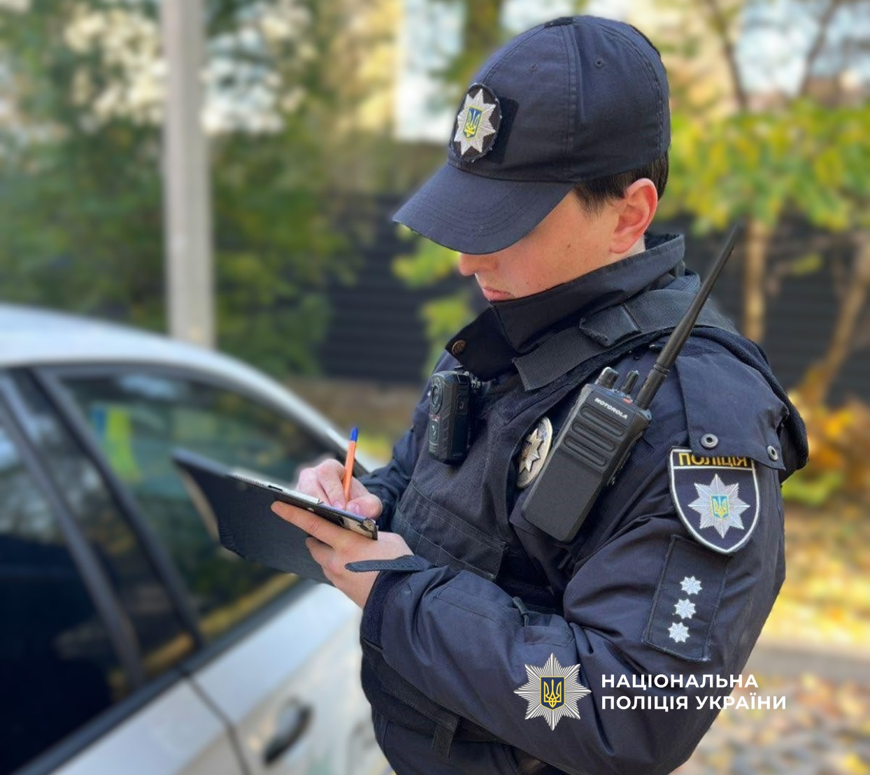 У Івано-Франківську поліцейські встановили неповнолітнього, який пошкодив маршрутний автобус