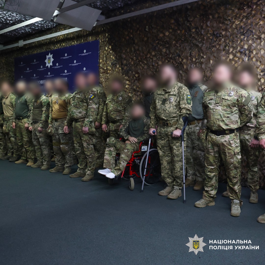 У Харкові вшанували пам’ять загиблого поліцейського та відзначили бійців підрозділів поліції особливого призначення