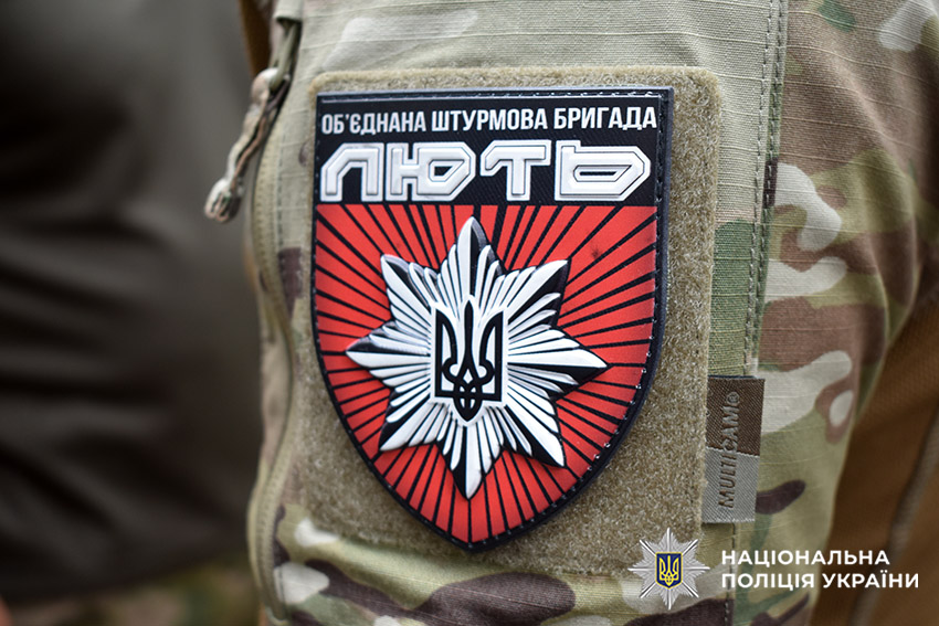 Назавжди 27: на Хмельниччині попрощалися із загиблим на війні бійцем Об’єднаної штурмової бригади Нацполіції «Лють» Миколою Рижиком