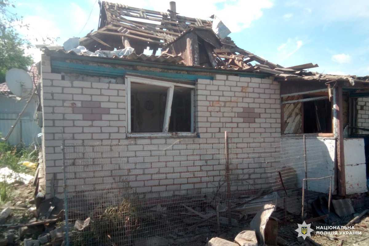 Загинув чоловік, ще 8 людей постраждали: слідчі Харківщини продовжують документувати воєнні злочини країни-агресора