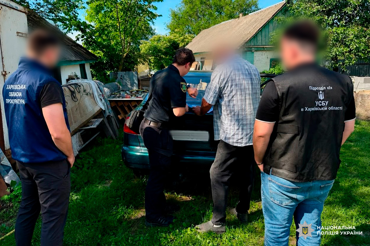 Понад 2,2 мільйона гривень компенсації за знищене житло: поліцейські Ізюмщини викрили шахрайську схему
