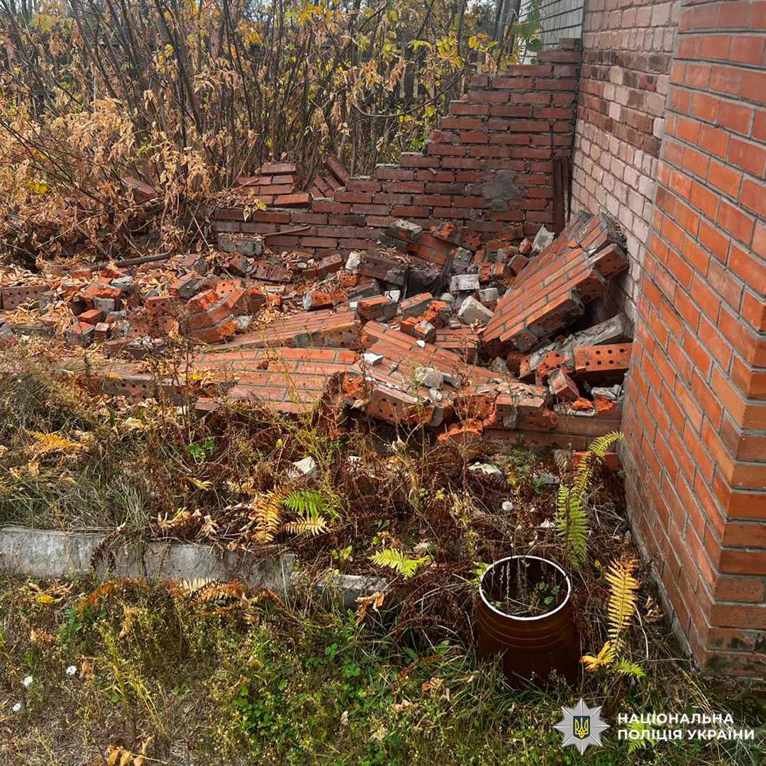 Понад 2,2 мільйона гривень компенсації за знищене житло: поліцейські Ізюмщини викрили шахрайську схему