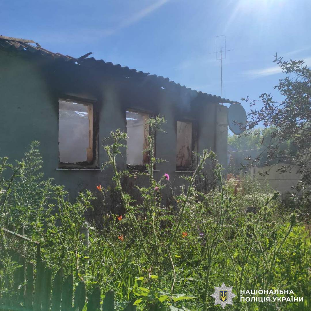 На фото наслідки ворожого обстрілу