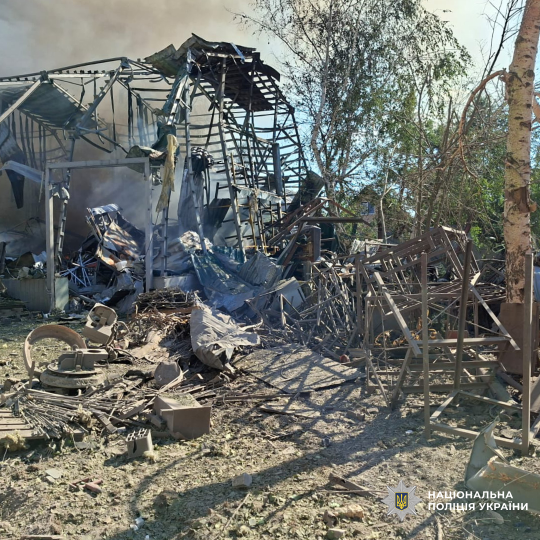 поліція Харкова працює на місцях обстрілів
