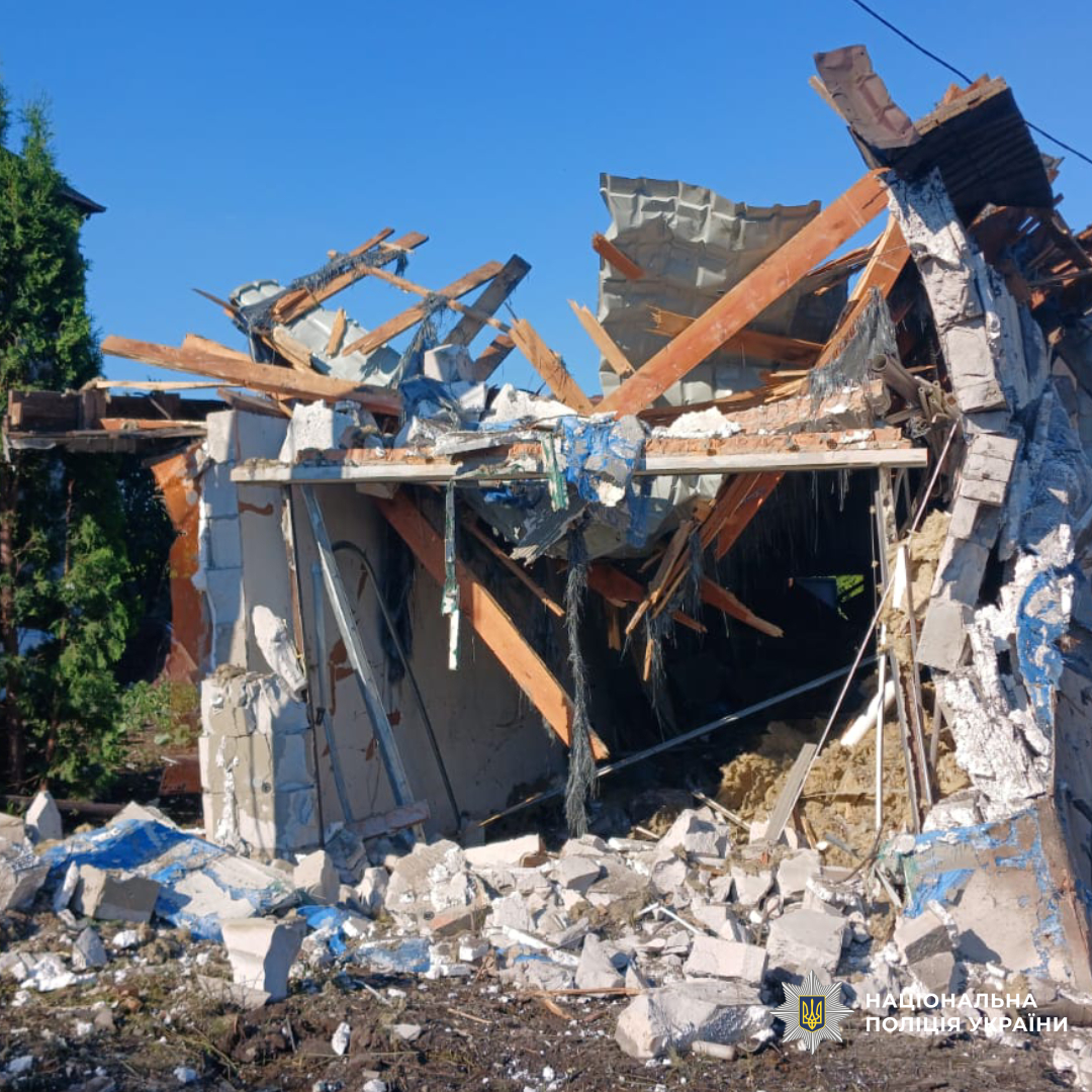 поліція Харкова працює на місцях обстрілів