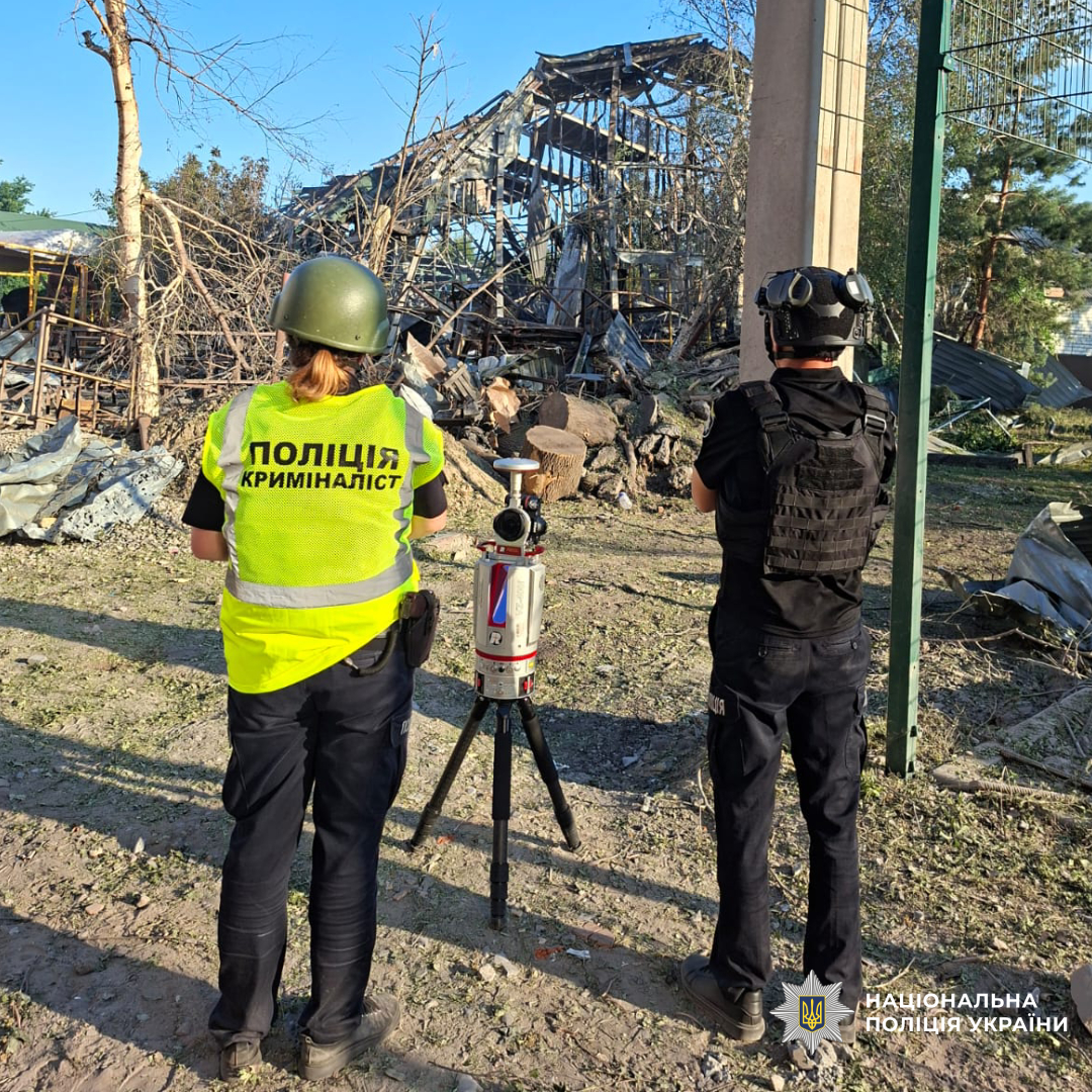поліція Харкова працює на місцях обстрілів