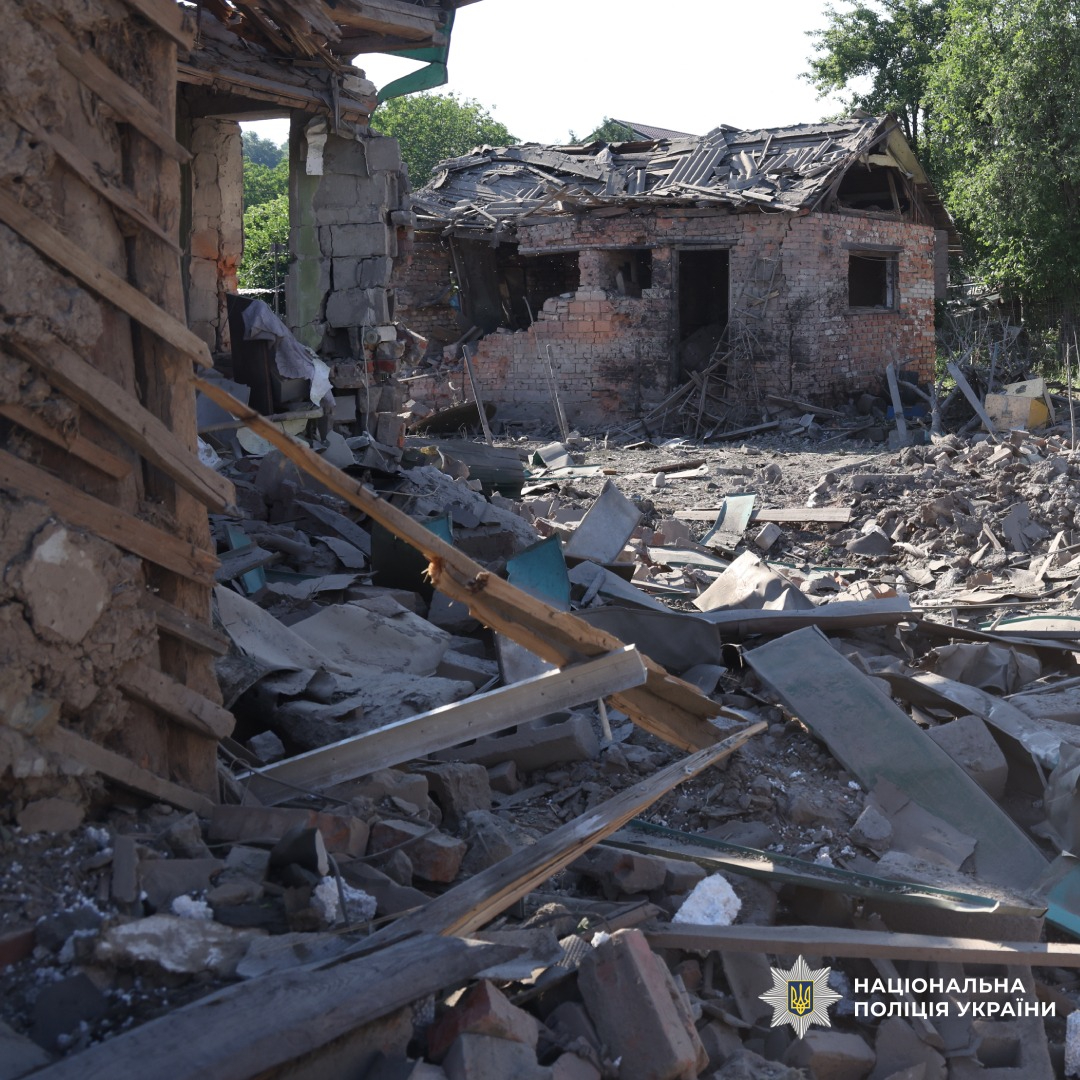 поліція Харкова працює на місцях обстрілів