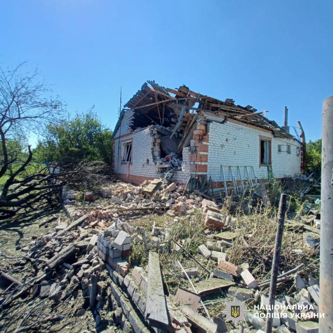 На фото наслідки ворожого обстрілу