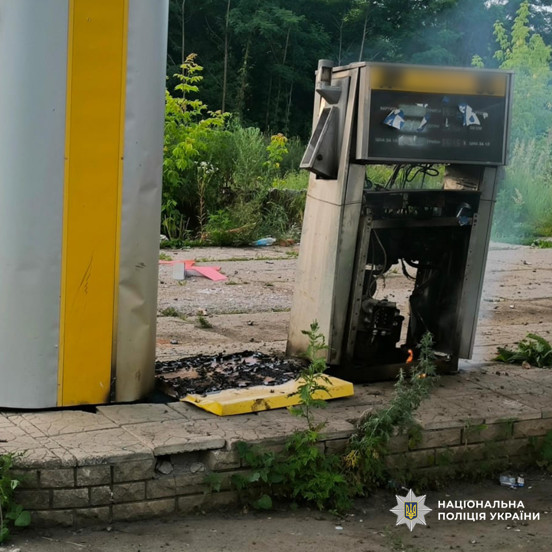 слідчі задокументували наслідки воєнних злочинів військових рф на Харківщині