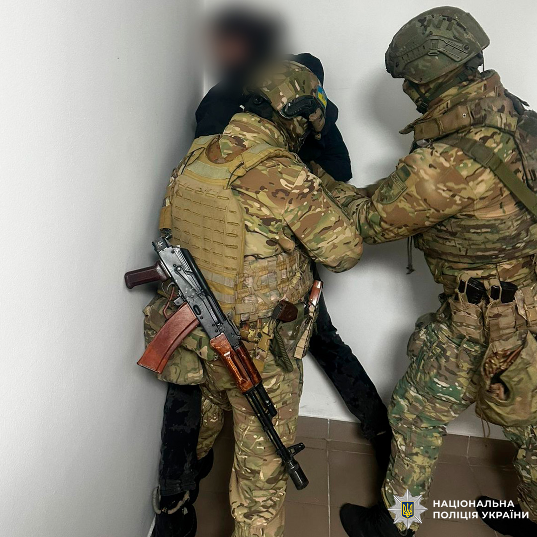 Поліцією скеровано до суду обвинувальний акт щодо міжрегіональної організованої групи, яка збувала наркотики через соцмережу