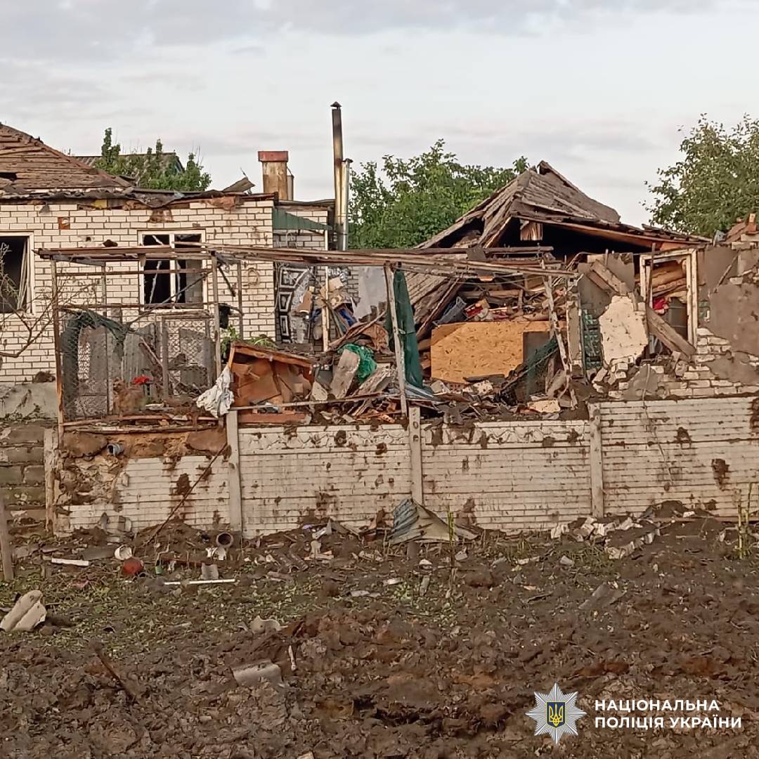 На фото наслідки ворожого обстрілу