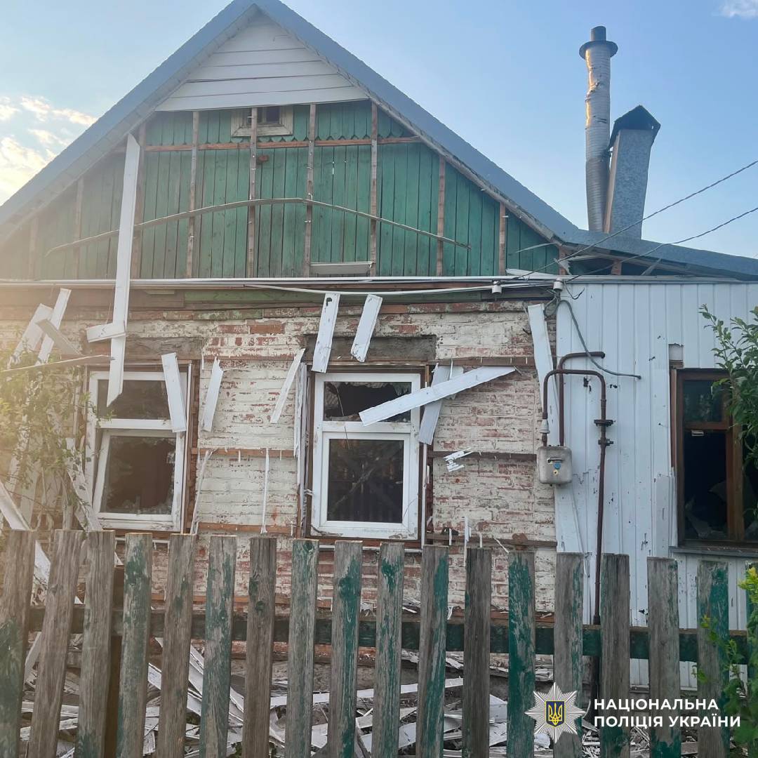 На фото наслідки ворожого обстрілу