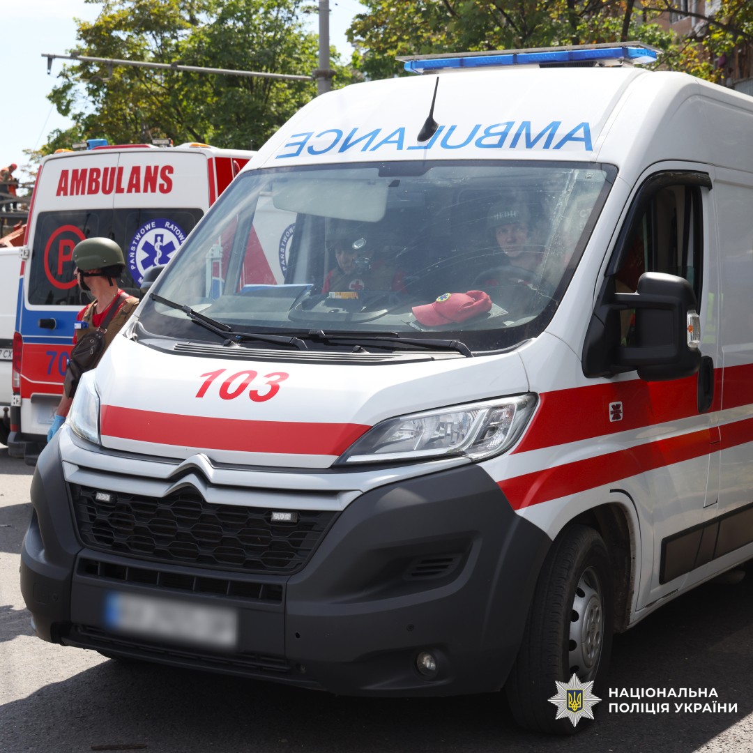 На фото наслідки ворожого обстрілу