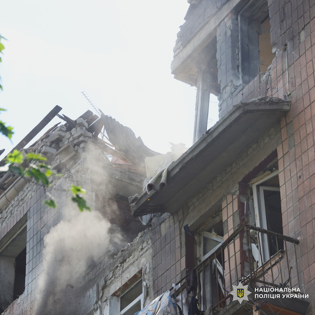 На фото наслідки ворожого обстрілу