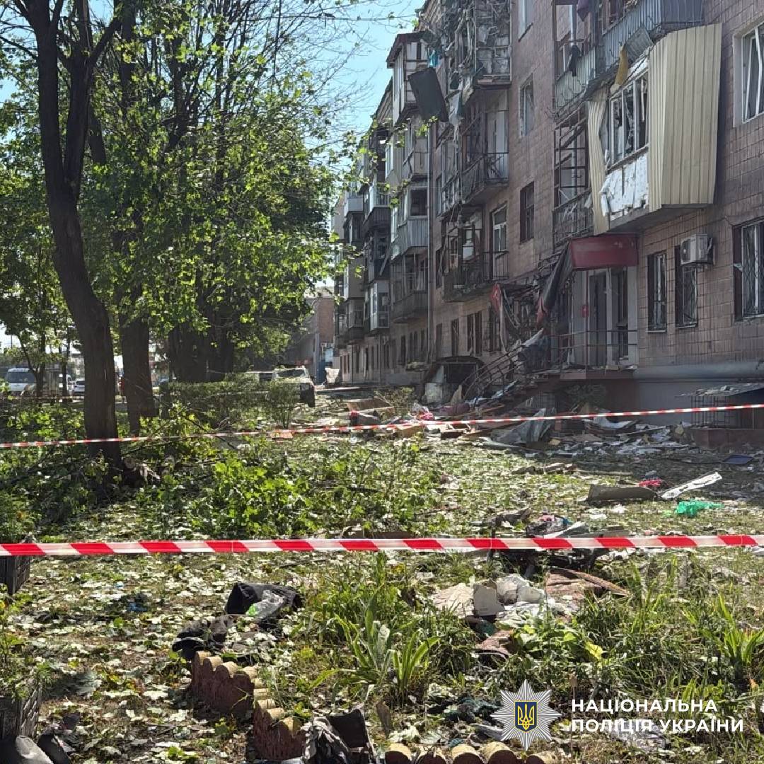 На фото наслідки ворожого обстрілу