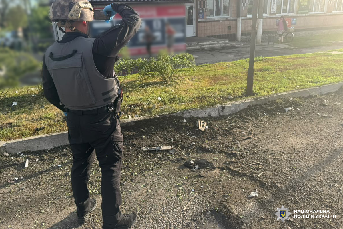 Постраждали двадцять людей, серед яких двоє неповнолітніх: поліцейські задокументували наслідки воєнних злочинів країни-агресора на Харківщині