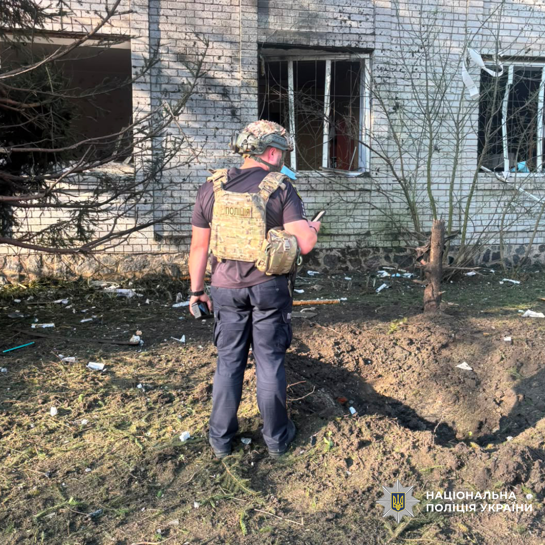 поліцейські задокументували наслідки збройної агресії військ рф на Харківщині