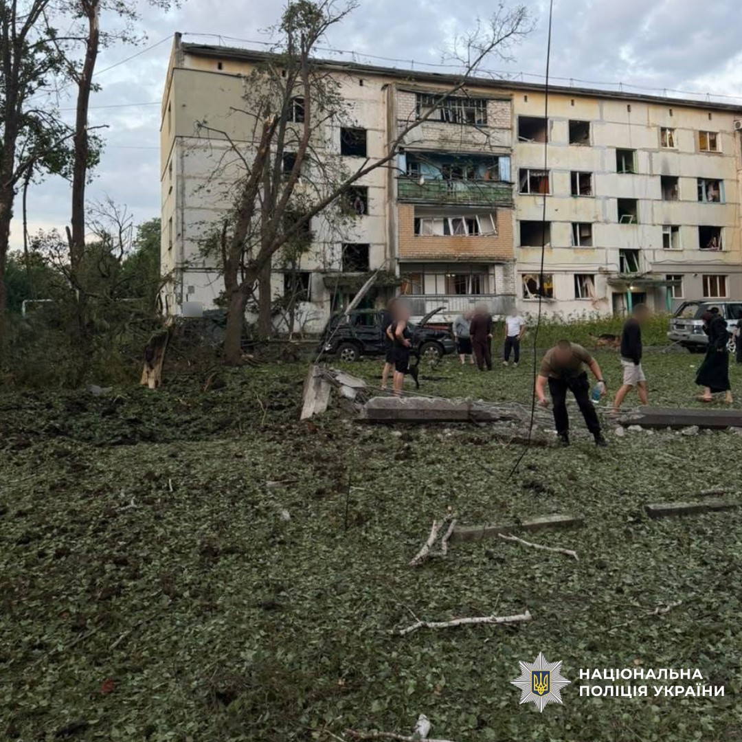 поліцейські документують воєнні злочини військовослужбовців рф на Харківщині